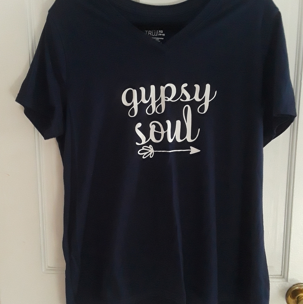 Gypsy Soul V Neck Tee Xl